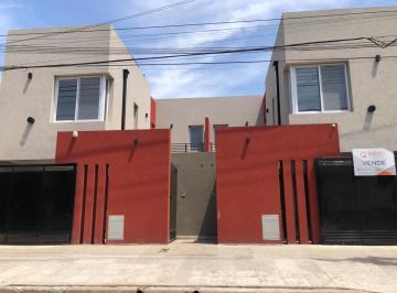 PH · 85m² · 3 Ambientes · 1 Cochera · PH - Centro de Lujan
