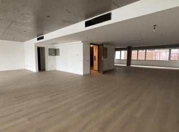 Oficina comercial · 192m² · 1 Ambiente · 2 Cocheras · Oficina en Av Cordoba Esquina Uruguay 200 m² a Estrenar!