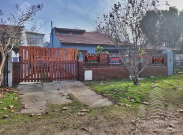 Casa · 75m² · 4 Ambientes · 1 Cochera · |casa en Lote Propio Costa Azul, Todos Los Servicios.| |permuta por La Zona|