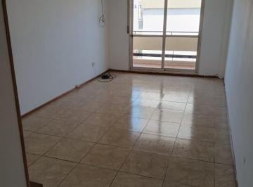 PH de 2 ambientes, Rosario · Dto 1 Dormitorio, Amplio, Buena Iluminación, Excelente Ubicación.