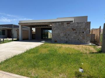 Casa de 3 ambientes, Luján de Cuyo · Barrio Privado Lar de Terrada