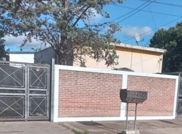 Departamento de 6 ambientes, Esteban Echeverría · Oportunidad de Inversión con Renta