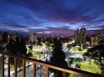 Departamento · 86m² · 5 Ambientes · Departamento Reciclado de 3 Dorm. en Venta en La Plata - Plaza Italia