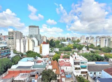 Departamento de 4 ambientes, Caballito · Hermoso Depto. 4 Ambientes "Campichuelo 244" con Cochera en Caballito