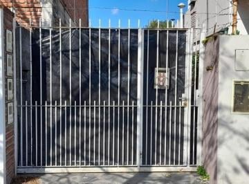 PH · 100m² · 4 Ambientes · 1 Cochera · Departamento PH en Alquiler en Llavallol, Lomas de Zamora, G. B. a. Zona Sur