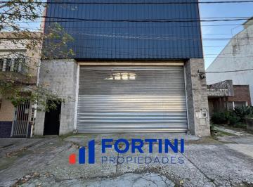 Bodega-Galpón · 665m² · Alquiler Galpón en Villa Lynch San Martin