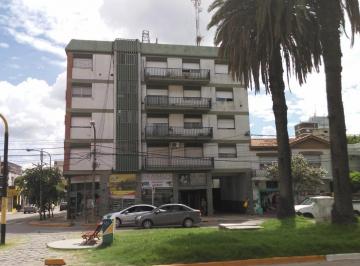 Departamento de 3 ambientes, Luján · 3 Ambientes en Alquiler