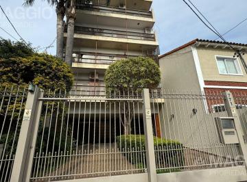 Departamento · 67m² · 4 Ambientes · 1 Cochera · Departamento Venta en Ramos Mejia