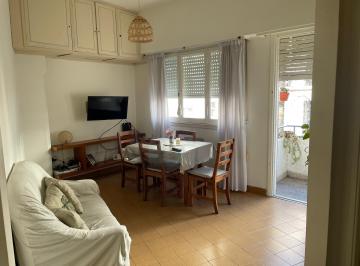 Departamento de 2 ambientes, Recoleta · Departamento 2 Ambientes Al Frente con Balcón