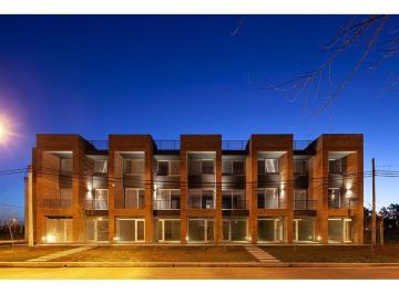 Departamento · 83m² · 2 Dormitorios · 1 Cochera · Duplex de 2 Dormis con Cochera en Condo Tierra Nueva