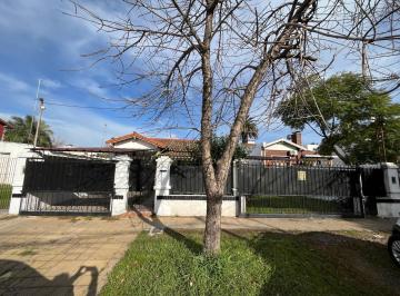 Casa · 125m² · 4 Ambientes · 2 Cocheras · Casa - Troncos del Talar