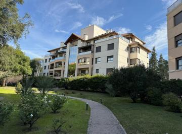 Departamento · 5 Ambientes · 2 Cocheras · Departamento en Venta de 3 Dorm.