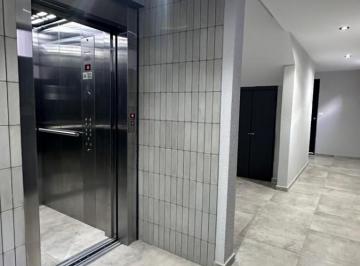 Departamento · 50m² · 3 Ambientes · Departamento de 3 Ambientes en Villa Devoto Al Frente Pb con Patio a Estrenar,
