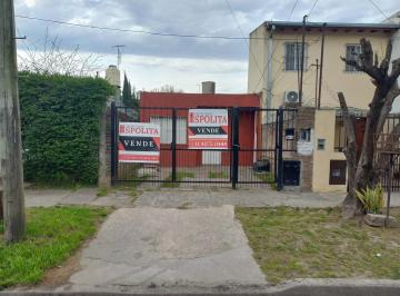 Casa · 90m² · 4 Ambientes · 1 Cochera · Casa en Venta con Posibilidad de Continuar Construyendo