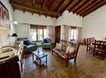 NGP-NGP-1837_2 · Chalet 5 Amb + Garage Doble y Jardin