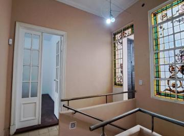 PH · 110m² · 5 Ambientes · Excelente PH de Ambientes + Escritorio - Uso Profesional