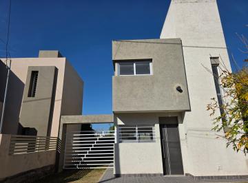 Casa de 2 ambientes, Córdoba · Alquiler Duplex 2 Dorm. Lomas del Chateau