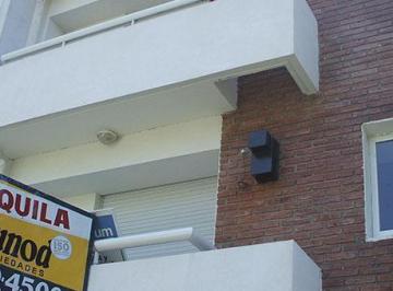 Departamento · 34m² · 2 Ambientes · Zeballos Al 400 - Alquiler Departamento 1 Dormitorio en Rosario