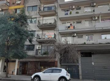 INO-INO-44_2 · Alquiler Piso 3 Ambientes Parque Cahacabuco con Balcon Frente