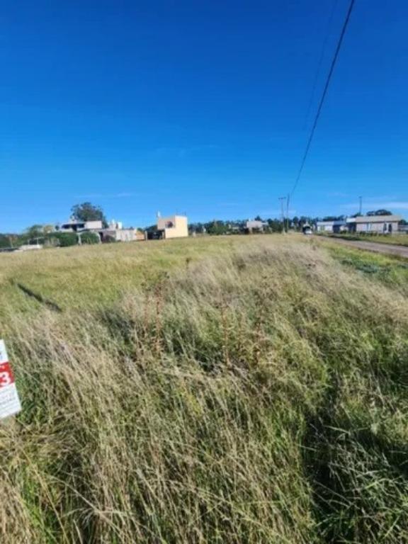 Lote 140m² en barrio Los Lobos, Playa Los Lobos