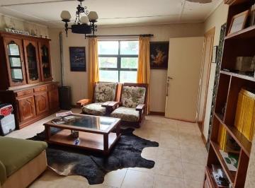 Living casa Principal · Campo de Ovinos en Provincia del Chubut