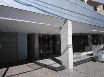 Departamento · 130m² · 5 Ambientes · 1 Cochera · Departamento - Capital