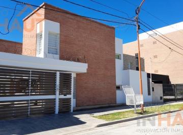 Departamento · 47m² · 2 Ambientes · 1 Cochera · Departamento en Venta en Planta Baja