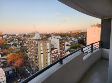 Departamento · 67m² · 3 Ambientes · 1 Cochera · Departamento 3 Ambientes con Balcón, Vista, Cochera y Amenities en Alquier Olivos
