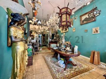 Local comercial · 77m² · 2 Ambientes · Venta de Local en Caballito Apto Credito Sobre Av Gaona