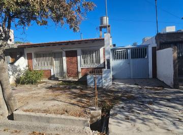 Departamento de 4 ambientes, Villa Nueva · Pegado Unimev