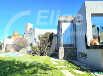Casa de 4 ambientes, Córdoba · Casa en Venta, El Balcón C/renta en Usd, 4 Dorm. 1 en Suite,1 Dorm. en Pb!