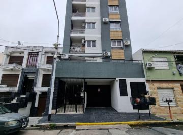 Departamento de 3 ambientes, Avellaneda · Venta de Departamento 3 Ambientes en Wilde con Cochera