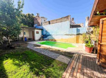 PH · 99m² · 3 Ambientes · PH 3 Ambientes Jardin y Pileta Santos Lugares