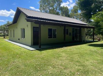 Casa · 82m² · 2 Ambientes · 2 Cocheras · Venta Casa C/ Pileta Parque de Las Naciones