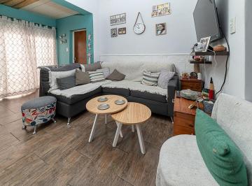 PH · 124m² · 4 Ambientes · Venta PH 4 Ambientes Caseros