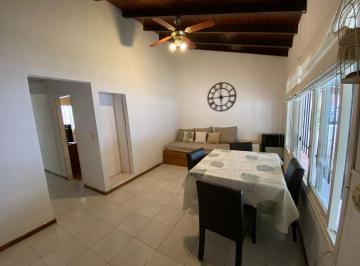 Casa · 36m² · 2 Ambientes · Casa Tipo PH Venta Pinamar Centro 2 Ambientes
