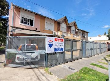 PH · 85m² · 4 Ambientes · 1 Cochera · Republica N°4993 - Villa Ballester - Duplex de 4 Amb