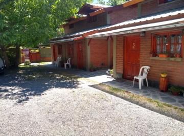 Departamento de 12 ambientes, El Bolsón · Complejo de Departamentos Turísticos en El Centro de El Bolson