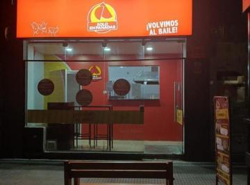 Local comercial · 45m² · 2 Ambientes · Local con Renta 7% Doble Altura Sin Expensas Polo Gastro