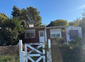 Casa · 68m² · 4 Ambientes · Casa Modesta en Plena Av San Martin