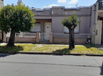 Casa · 79m² · 3 Ambientes · Casa 3 Ambientes con Jardín, Lote Propio en Tablada