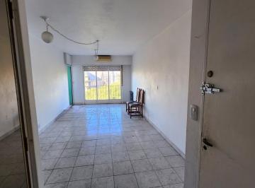 Departamento · 66m² · 4 Ambientes · Departamento en Caballito