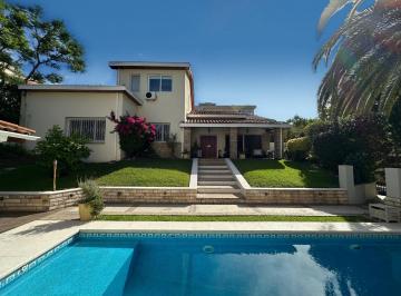 Casa · 335m² · 8 Ambientes · 2 Cocheras · Casa en Venta 8 Ambientes en Florida, Vicente López