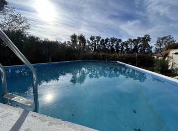 Casa · 164m² · 2 Dormitorios · 1 Cochera · Casa en Alquiler