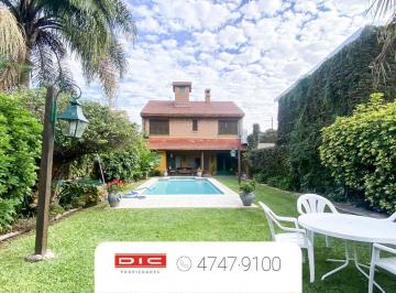 Casa · 277m² · 5 Ambientes · 2 Cocheras · Casa 4 Dorm. Venta - Beccar
