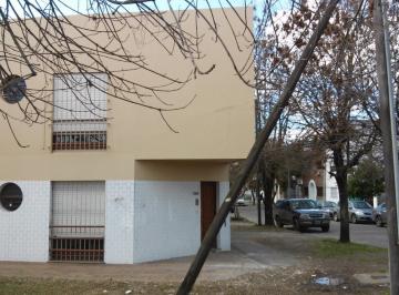 Departamento de 3 ambientes, La Plata · Duplex con Cochera