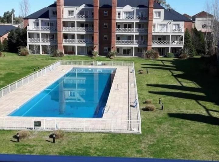 Departamento · 97m² · 3 Ambientes · 1 Cochera