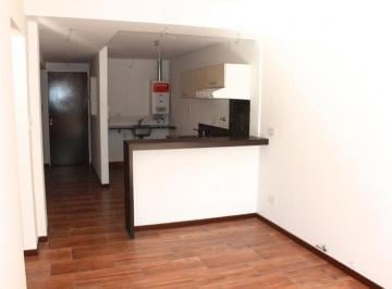 Departamento · 60m² · 3 Ambientes · 3 de Febrero 385 - 1 Dormitorio con Comodín/escritorio en Alquiler