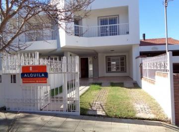Foto · Barrio Alto Verde - Casa de Categoría de 3 Dorm., 1 en Suitte con Vestidor. Cochera Doble, 3 B