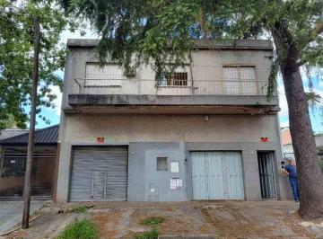 Bodega-Galpón , Quilmes · Amplio Galpón + P. B. + P. A. + 500 M&sup2;.quilmes Oeste